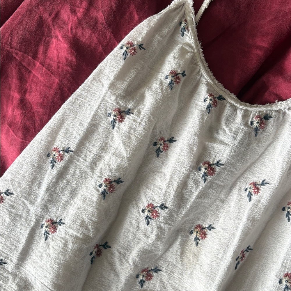 Abercrombie & Fitch Floral Cream Camisole